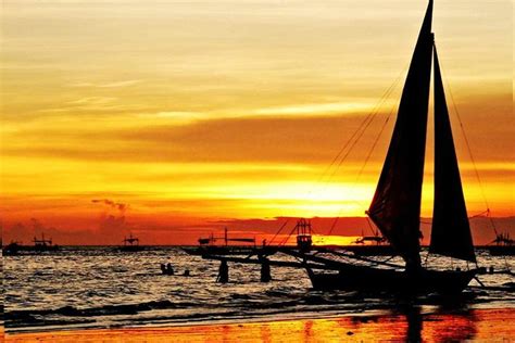 Boracay Luxury Sunset Yacht Cruise 2022 - Viator