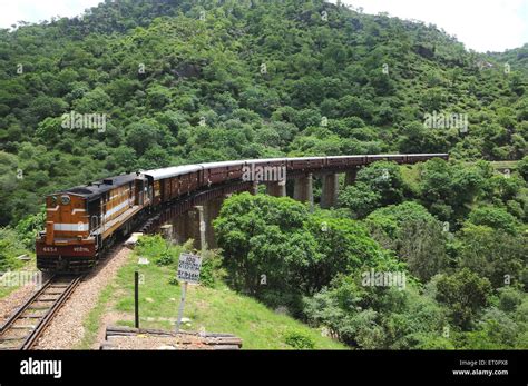 Train on bridge ; Goram Ghat ; Kachhbali ; Marwar Junction ; Pali ...