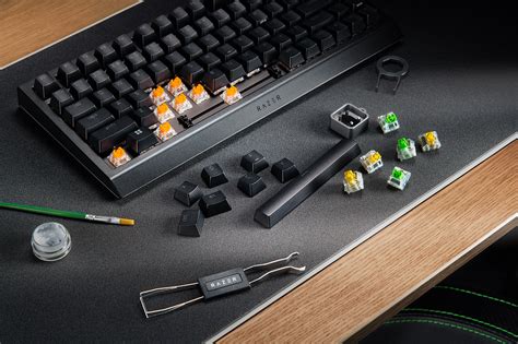 Razer BlackWidow V4 75% Keyboard Officially Unveiled, Boasts Hot ...