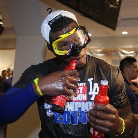 Yasiel Puig Celebrates Dodgers Clinching NL West, Opens Beers with ...