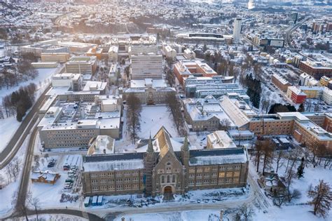 Rettssaker, NTNU | Ble ikke kalt inn på jobbintervju av NTNU – krevde ...