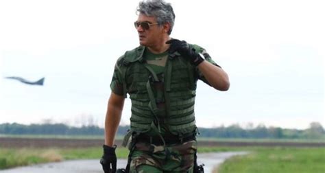 1st Day Collection of Vivegam, Ajith Kumar's Film Takes Tremendous ...