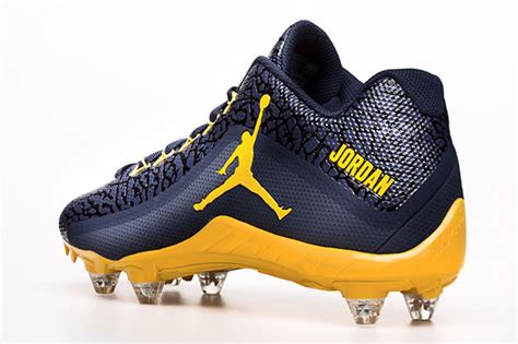 Michigan unveils new Jordan Brand football uniforms