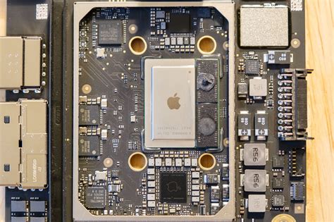 Apple Mac Mini teardown offers a look at the new M1 Chip on the smaller ...