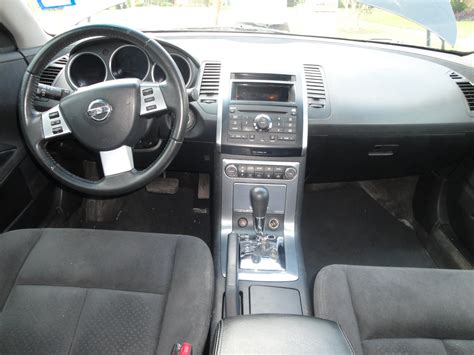 2008 Nissan maxima interior specs