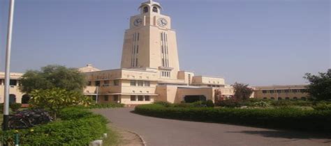 Birla Institute of Technology and Science, Pilani: Courses, Fees ...