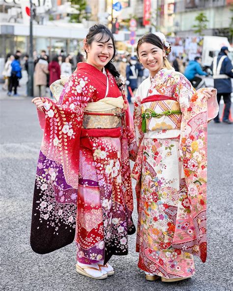 @Tokyo Fashion: Beautiful traditional Japanese furisode kimono on the ...