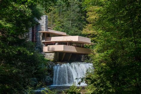 Visiting Frank Lloyd Wright's Masterpiece: Fallingwater - Uncovering PA