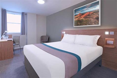 Travelodge London Central Waterloo hotel | englandrover.com