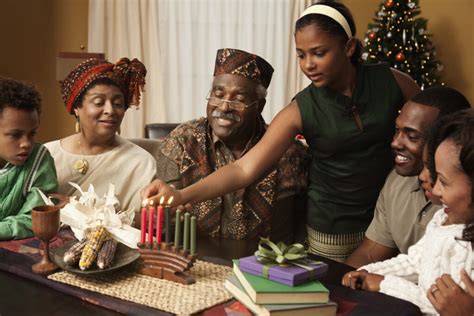 10 Kwanzaa Decorations To Try This Holiday Season | MYMOVE