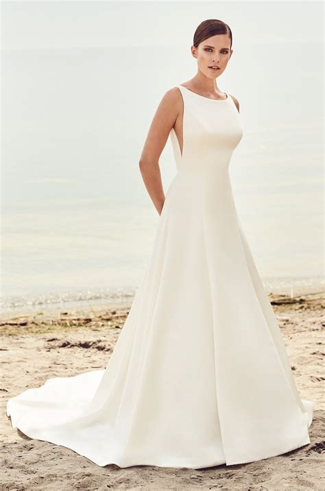 Wedding Dresses Modern Top Review - Find the Perfect Venue for Your ...