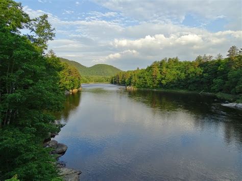 Androscoggin River, New England, USA (with Map & Photos)