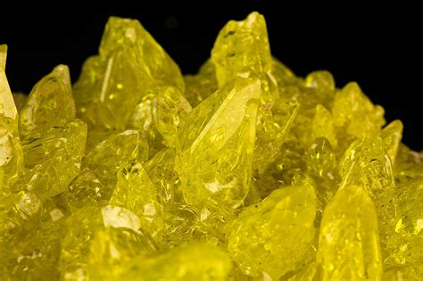 Sulfur Crystals - Image Abyss