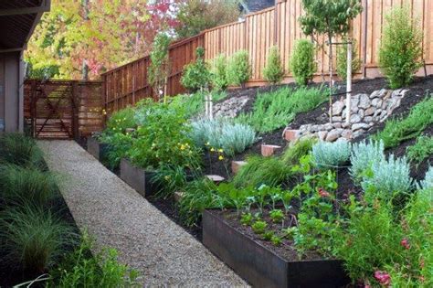 43 Creative Slope Landscaping Ideas