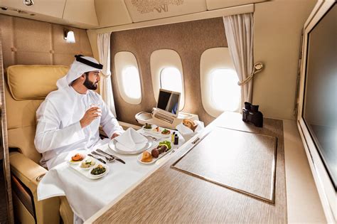 ON-BOARD / Emirates' new First Class, Boeing 777-300ER - ICONIC STAYS