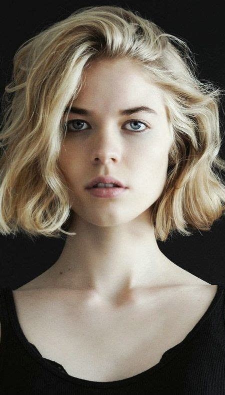 Do not want this shape at the bottom #hairstyles | Haircut for thick ...