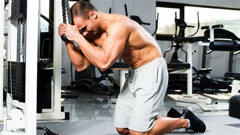 15 Best Cable Abs and Oblique Exercises To Build Strong Core