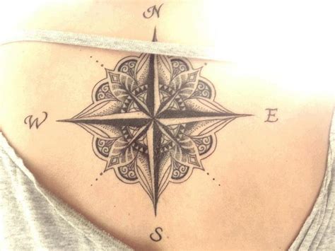 Compass Rose Tattoo Ideas - Foto Kolekcija