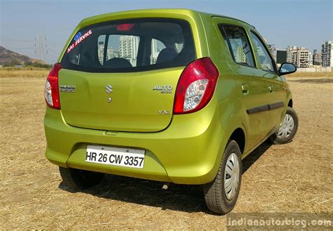 2016 Maruti Alto 800 (Facelift) rear quarter Review