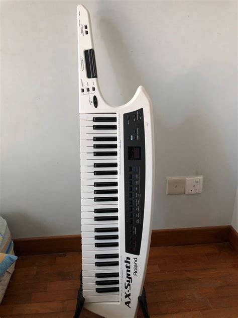 Roland AX-Synth keytar, Hobbies & Toys, Music & Media, Musical ...