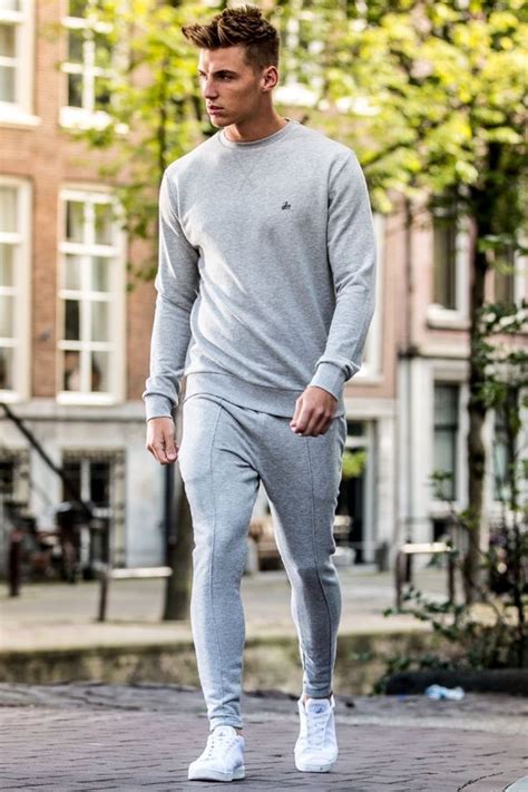 men’s fashion | Sporty outfits men, Mens casual outfits, Gray ...