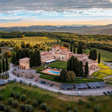 Villa Hotels of the Tuscany Hills — by Tablet Hotels