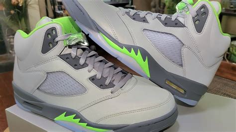 AIR JORDAN 5 "GREEN BEAN" REVIEW - YouTube