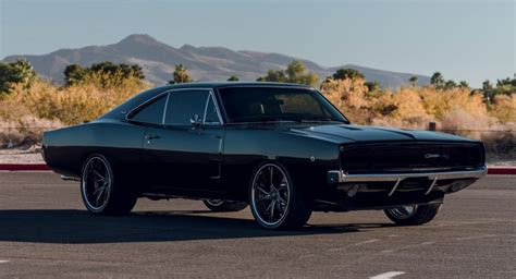 This Gorgeous 1968 Dodge Charger Restomod Has Modern HEMI Power And ...