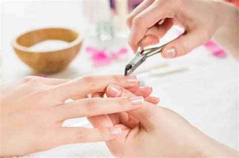 Top 5 Best Cuticle Removers | 2018 Reviews | ParentsNeed