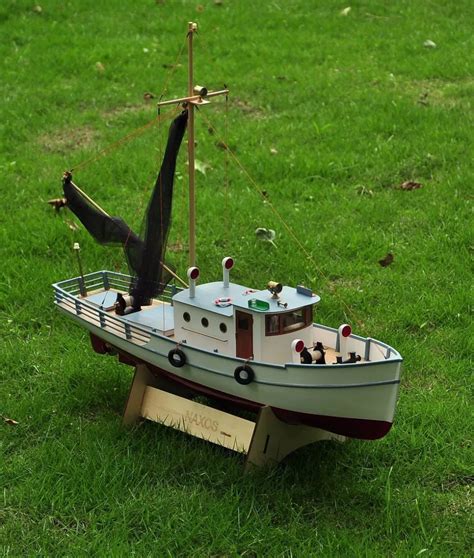 Model boat building kits