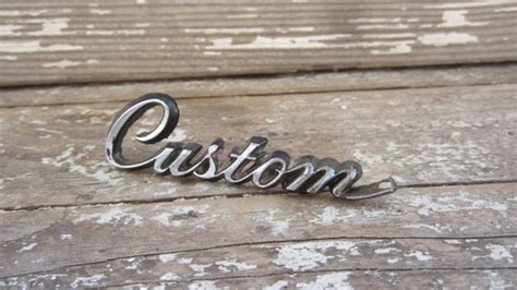 Vintage Car Emblem Custom Metal Auto Emblem Badge Chrome