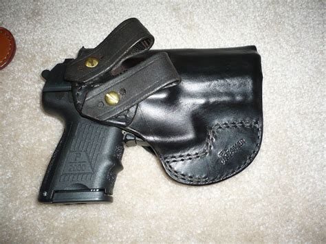 HK P2000 SK Holsters & Accessories