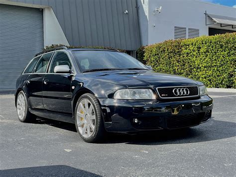 A Holy Grail Audi Avant RS4 Euro Wagon - eBay Motors Blog