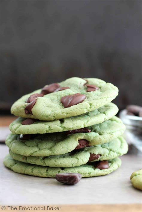 Mint Chocolate Chip Cookies | The Emotional Baker