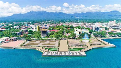 LOOK: Dumaguete City's shoreline protection project at the Rizal Boulevard