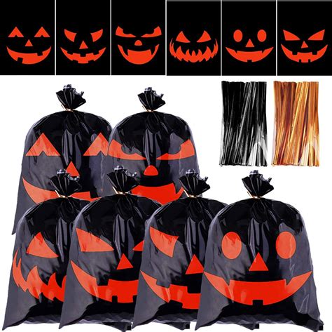 Halloween Candy Bags To Fill with Spooky Treats!