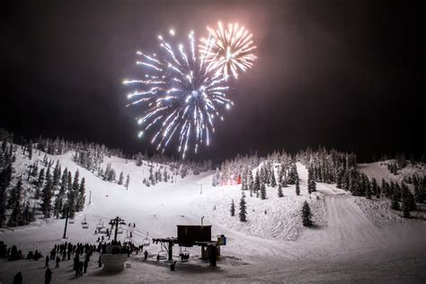 Oregon Ski Area Offering Free Lift Tickets