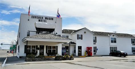 Americas Best Value Inn Covered Wagon (Lusk, WY) - Hotel Reviews ...