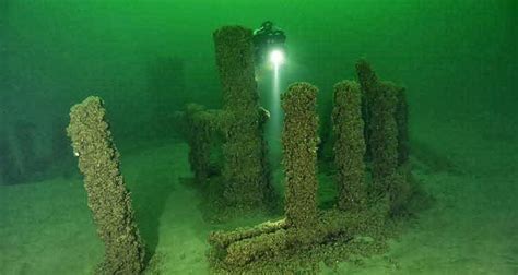 Stonehenge Lake Michigan | Mysterious places on earth, Lake michigan ...