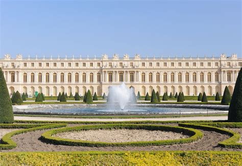 Palace of Versailles, Paris, France - Traveldigg.com