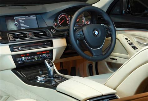 Bmw 528i 2010: Specifications, Features, and Reviews