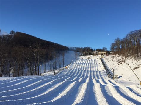 The Longest Snow Tubing Run In Virginia Can Be Found At Wintergreen ...