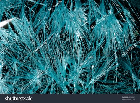 Crystals Of Copper Chloride On Black Background Stock Photo 42004561 ...