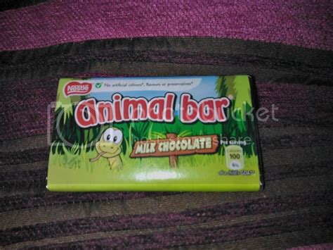 Toto Eats The World: Nestle Animal Bar