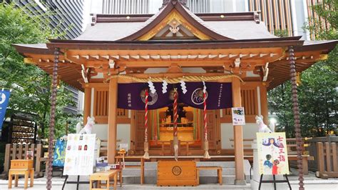 Fukutoku Shrine 日本橋福徳神社