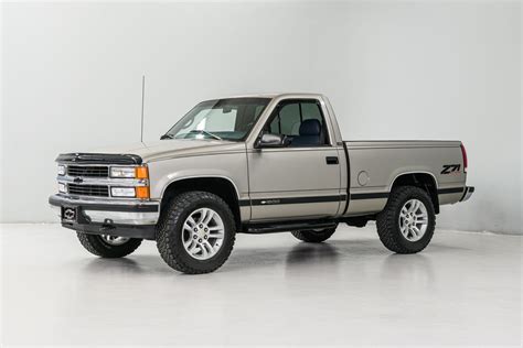 1998 Chevrolet Silverado Z71 | Auto Barn Classic Cars