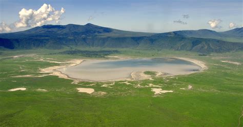 Ngorongoro Crater National Park, Tanzania - Safari World Africa