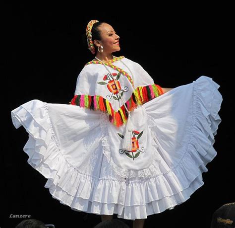 Huapango | Mexican fashion, Ballet folklorico, Mexican culture