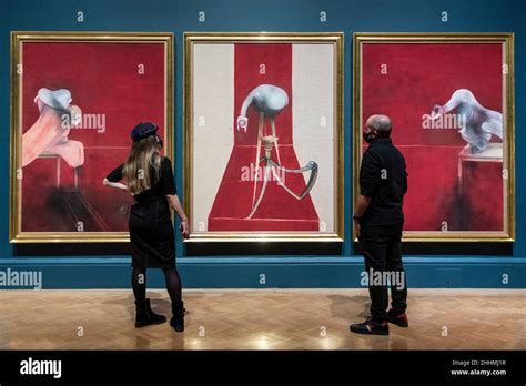 London, UK. 25 January 2022. "Second Version of Triptych 1944", 1988 ...