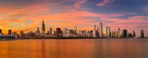 Chicago Skyline Sunset - Lewis Carlyle Photography